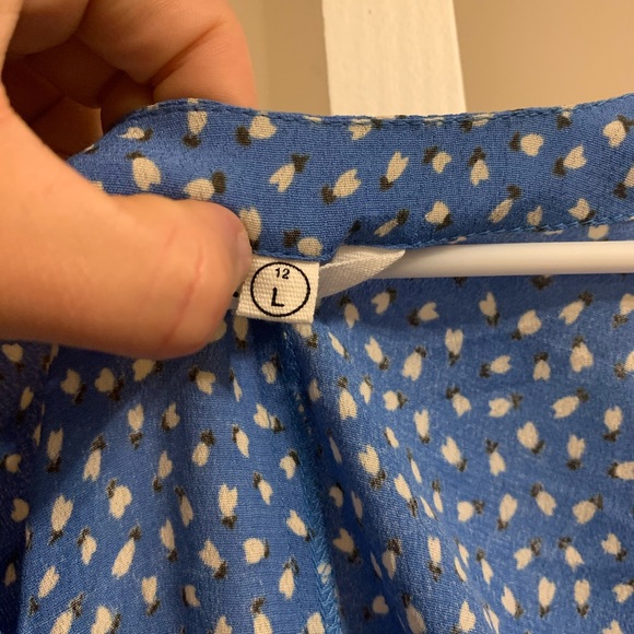 Rolla’s Wrap Tie Top - Picture 3 of 3